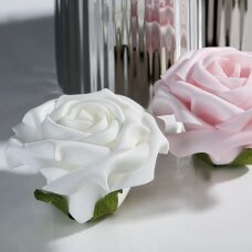 Dekoracija gėlė „Rose" baltos spalvos